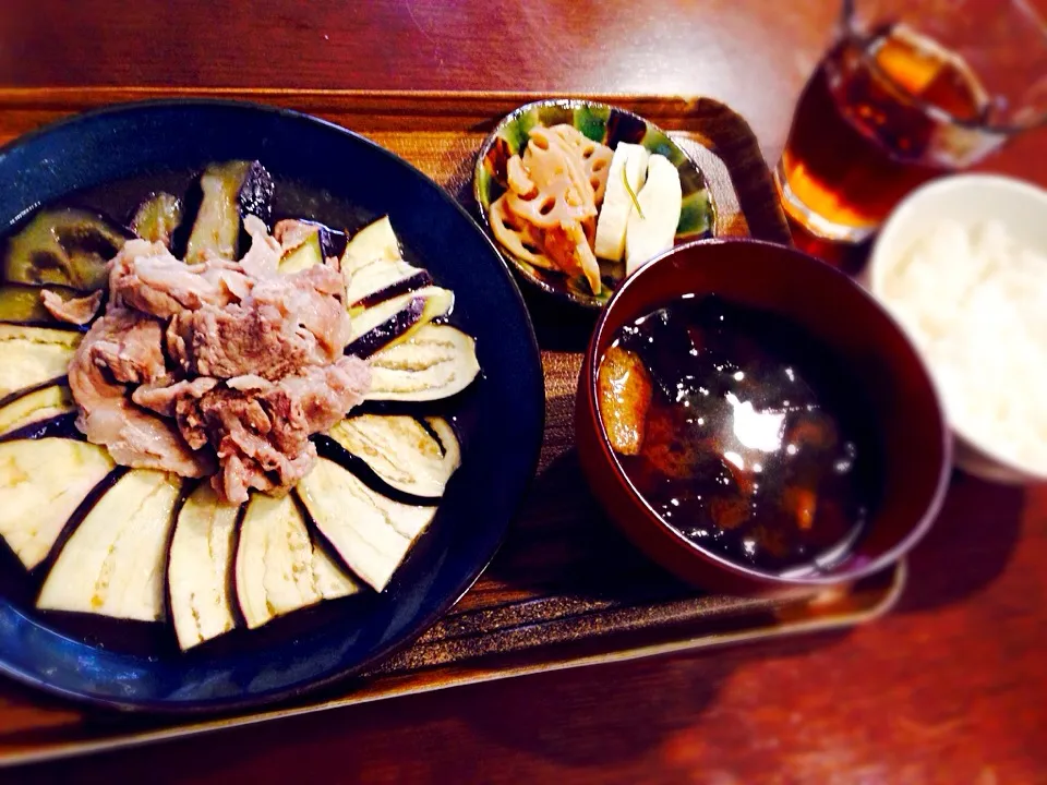 なすと豚肉の胡麻ポンがけ|ちさとさん