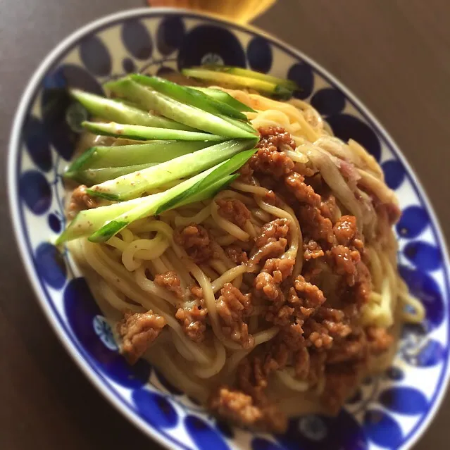 Snapdishの料理写真:冷麺〜味噌そぼろ〜ゴマだれ|ちぃさん