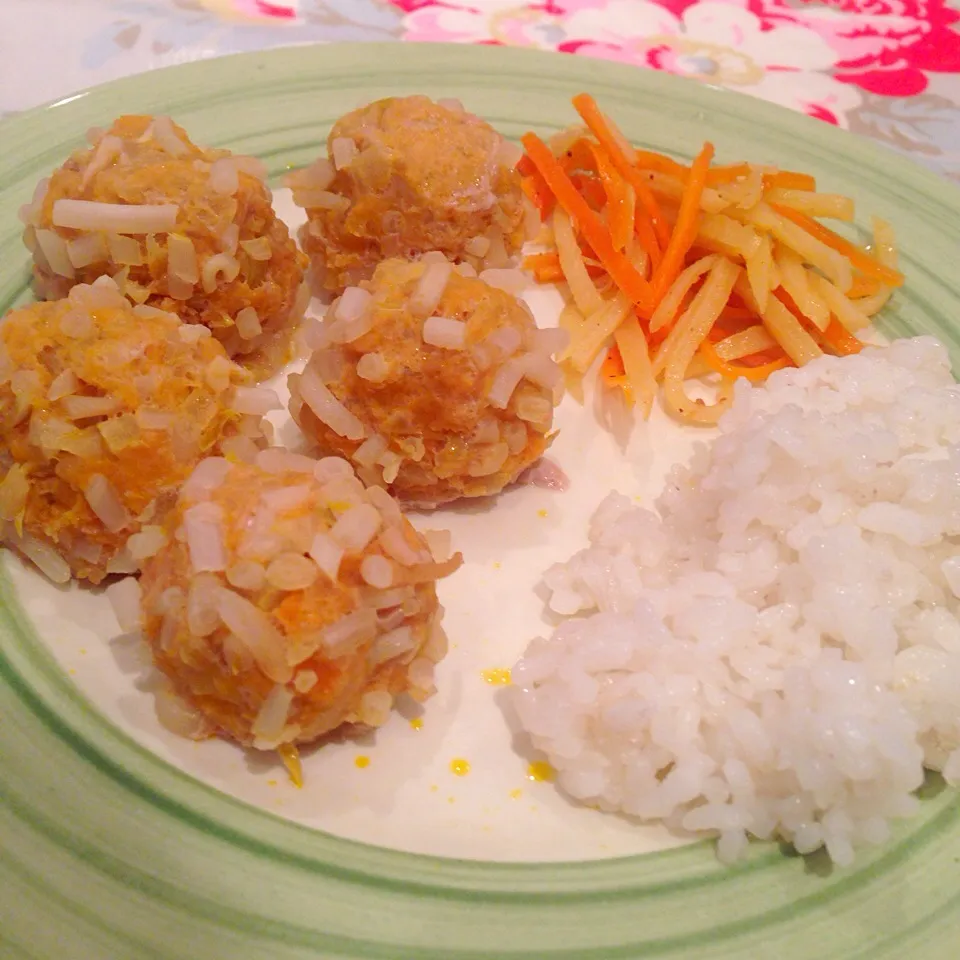 Pork & Carots Meatballs (Contains Onions, Bean sprouts)|Meeさん