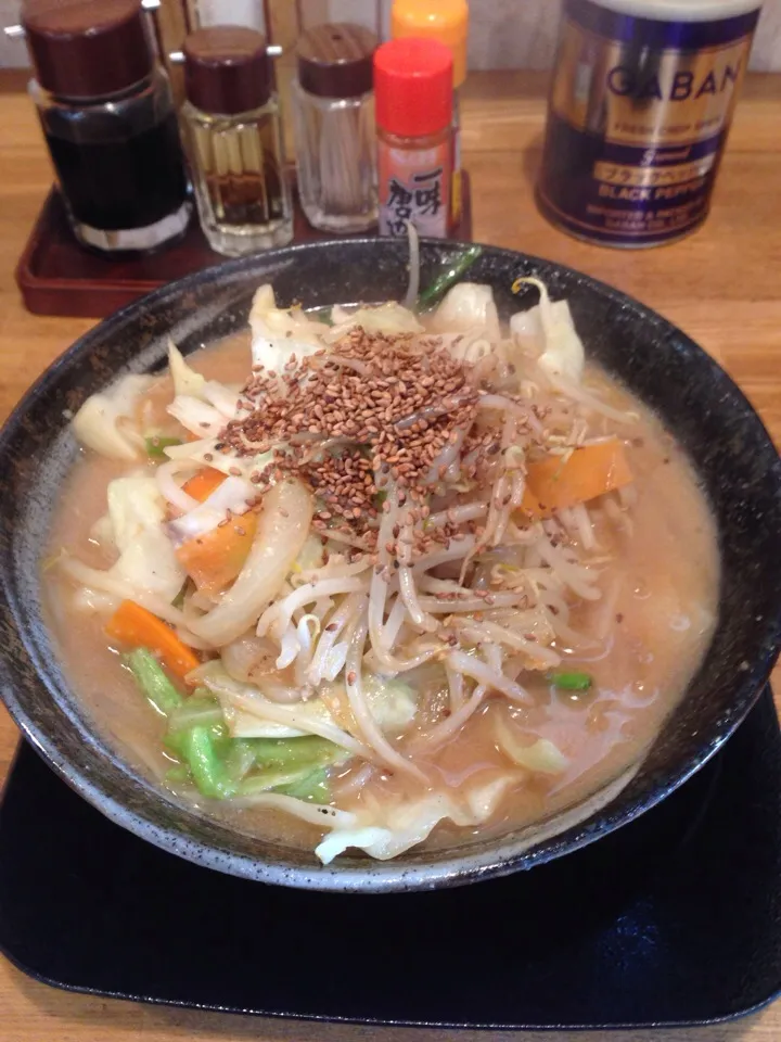 味噌豚骨ラーメン|三上 直樹さん