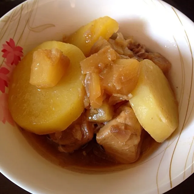 Snapdishの料理写真:Pininyahang Manok （鶏肉のパイナップル煮）|Kenny Hiraiさん