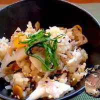 rice cooked w/shredded sea bream🍚生姜香る五目鯛飯