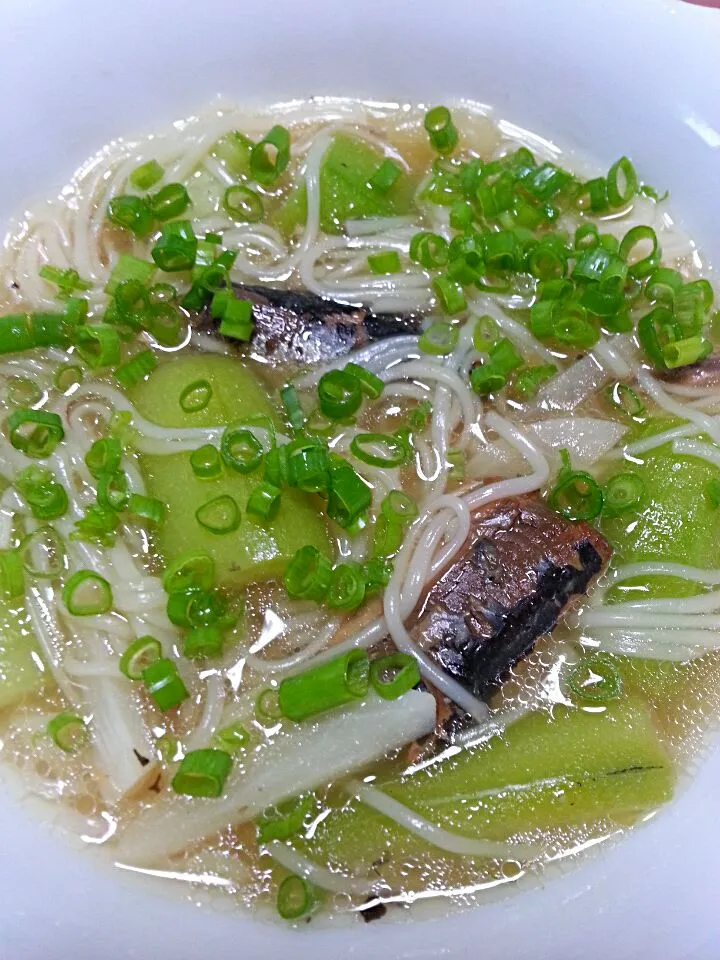 miswa w/ sardines & patola#そうめん　スープ　フィリピン　料理@Miki's House|Miki Jorierose Obispoさん