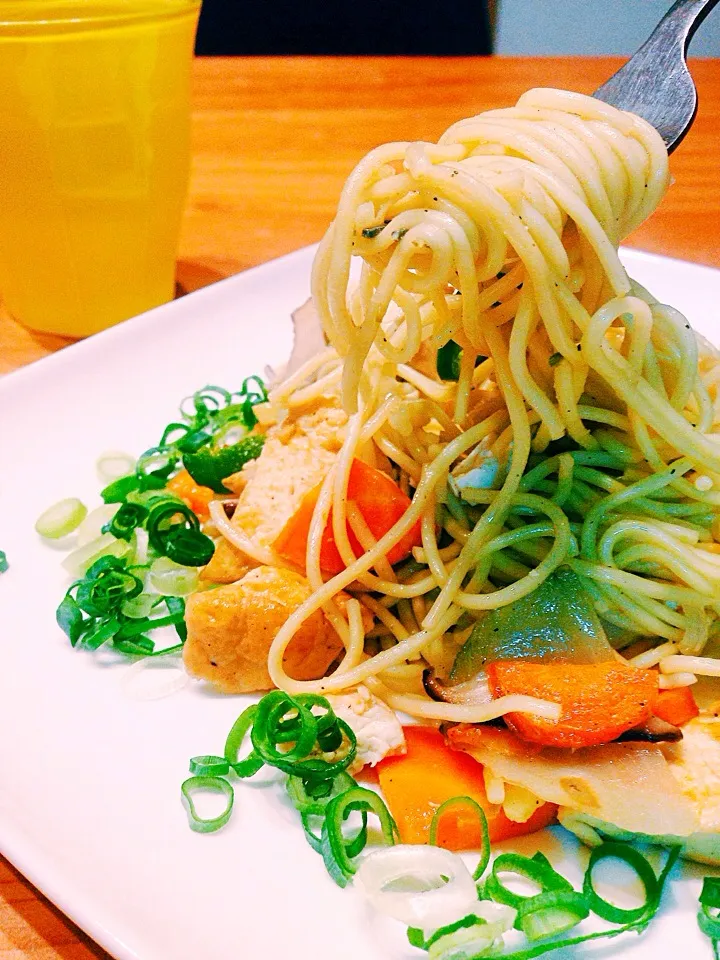 Fried noodles #vegan|Leahさん