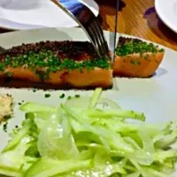 Snapdishの料理写真:Smoked Salmon with stuff on top:
pepper and some herbs|KaikoKazashiさん