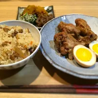 Snapdishの料理写真:かしわ飯と鶏のさっぱり煮|Akkiさん