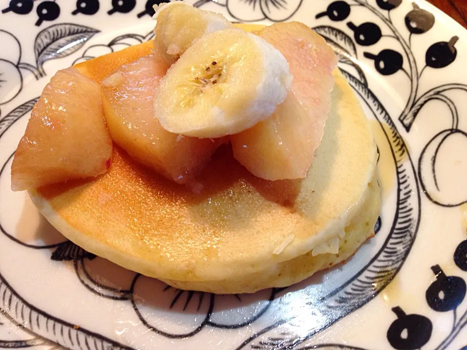 まーぶるさんの料理 ミルキークリームでパンケーキ＊植物性のホイップと練乳を合わせるとめっちゃ美味しくなるのよ|H.Haginoさん