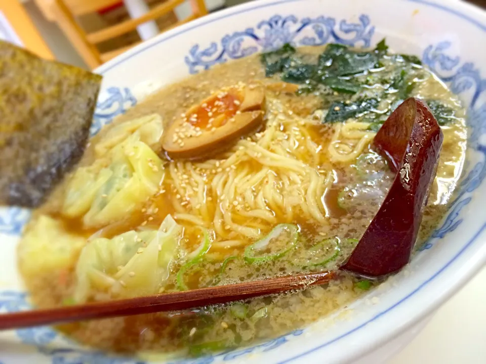 ワンタン麺🍜|おかっぴーさん