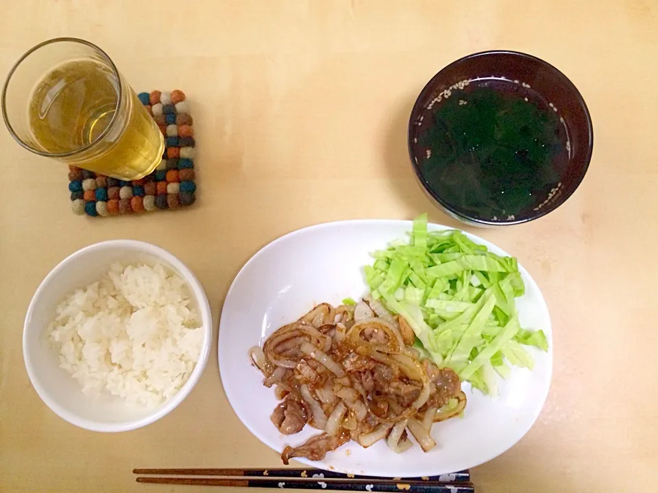 豚の生姜焼きとわかめスープ|ちゃこまさん