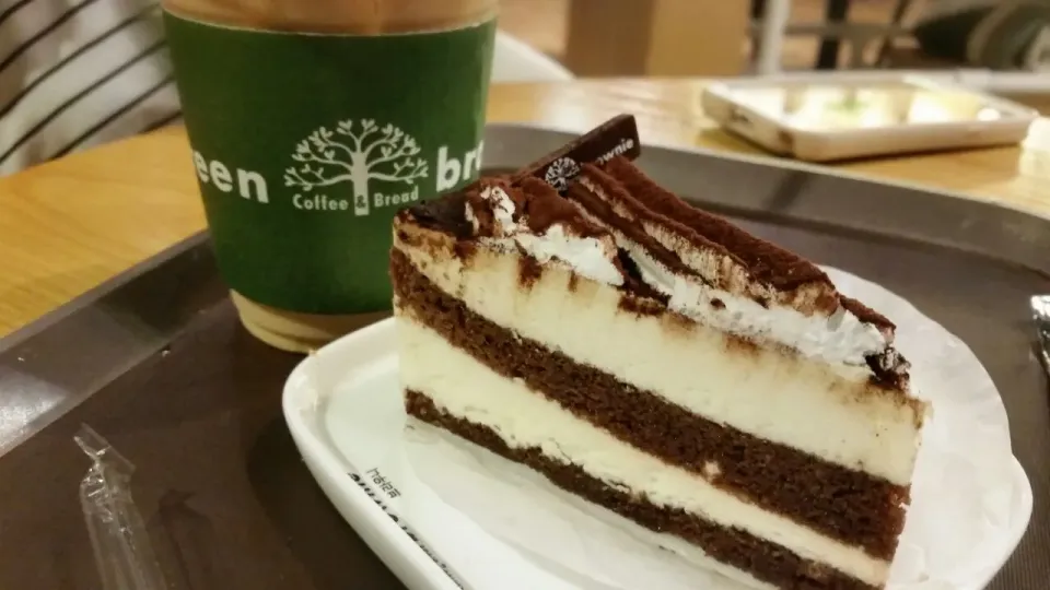 #tiramisu #cake #withlatte|kim.sさん