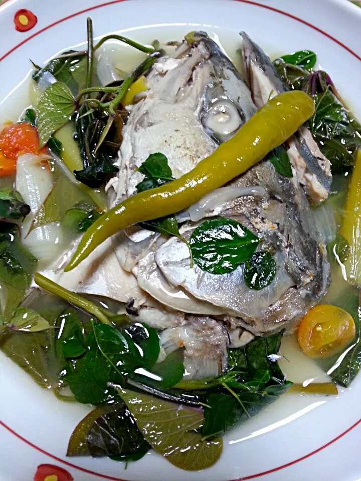 魚の鍋と#sinabawan na isda na may dahon ng malunggay at kamote@Miki's House|Miki Jorierose Obispoさん