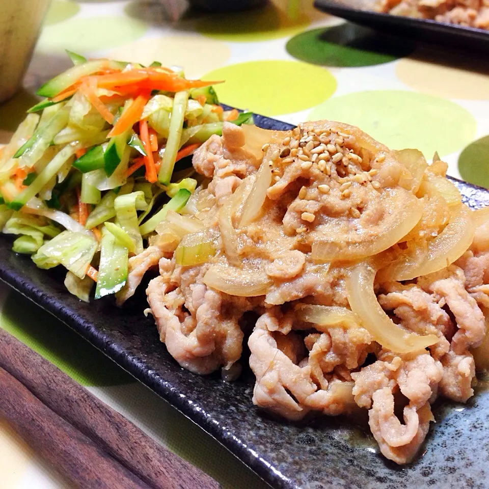 豚の生姜焼きと野菜あえたん。|うさ爺さん