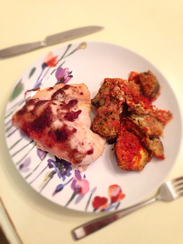 Eggplant Parm & Baked Chicken w Cherry BBQ sauce|Nicole Lynnさん