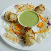 stuffed Chicken kabab
Chicken stuffed with cashew raisins and paneer|Manzoorさん