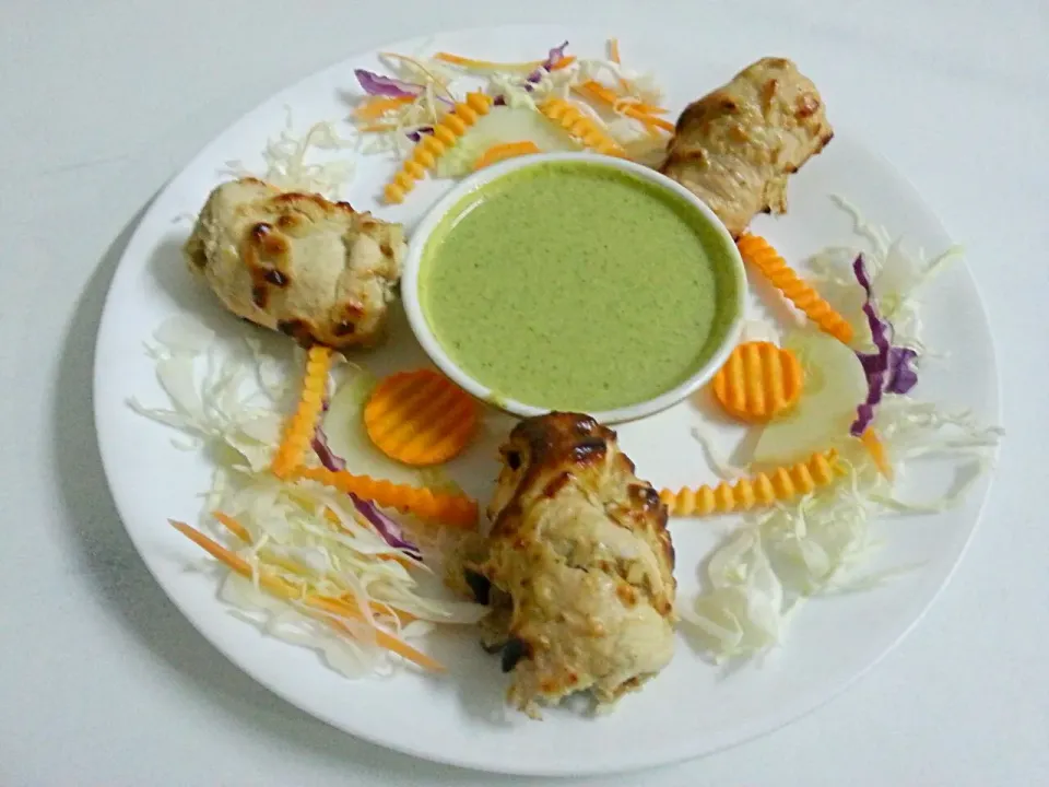 stuffed Chicken kabab
Chicken stuffed with cashew raisins and paneer|Manzoorさん