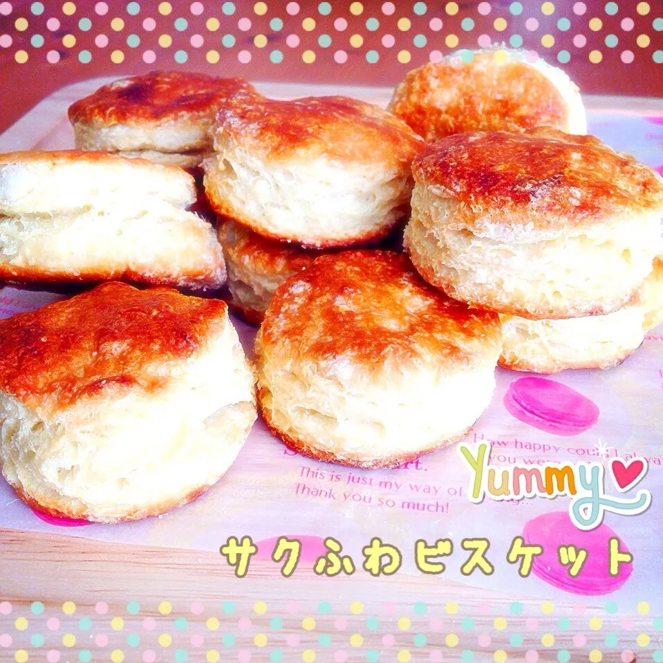 ひかりママ♡さんのバター無しでも美味しい~♡節約＆ヘルシー♪オリーブ油とヨーグルトのサクふわビスケット(ง ˙ω˙)ว|ともきーた (伊藤 智子)さん