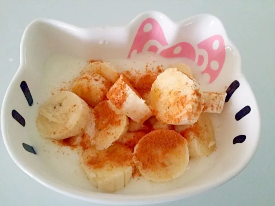 🍌Banana low fat yoghurt + cinnamon powder🌷🍨|🌷lynnlicious🌷さん