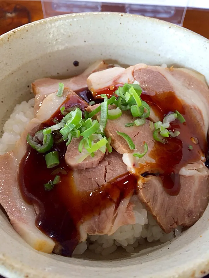 チャーシュー丼|市さん