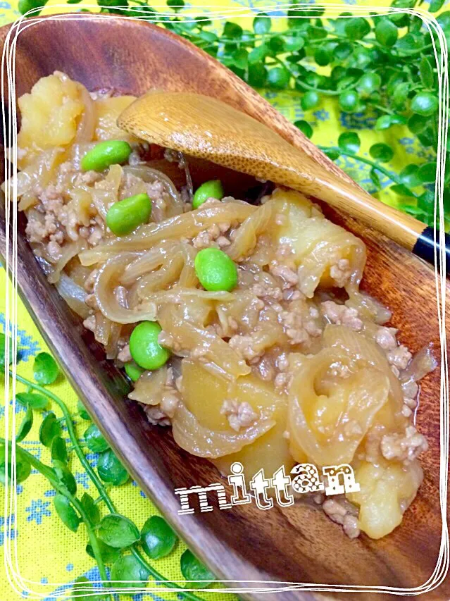 じゃがいもと挽き肉のトロうま煮♡|みったんさん