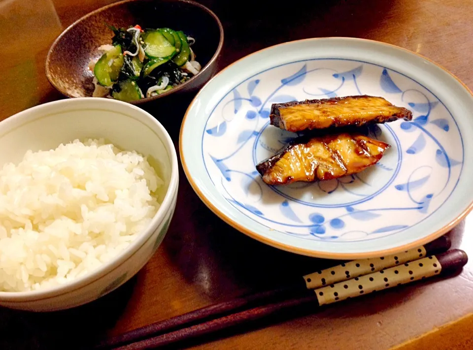 鰤の照り焼き  きゅうりの酢の物|晴香さん