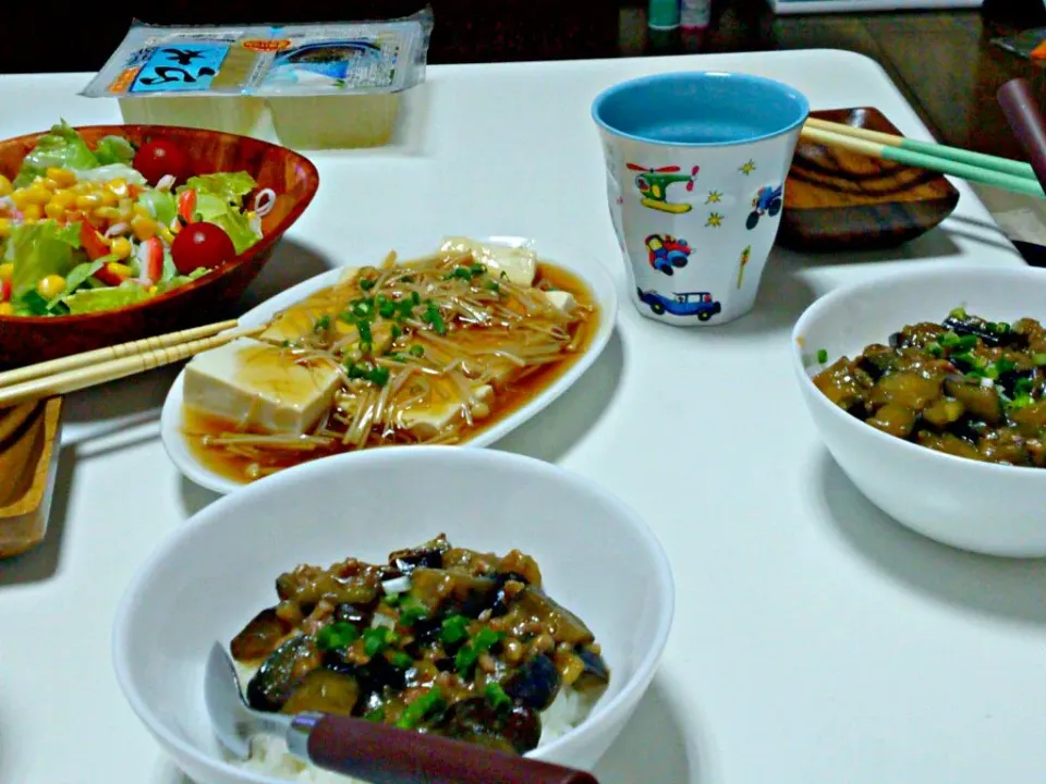 キノコあんかけ豆腐、挽き肉なす味噌丼|さえさん