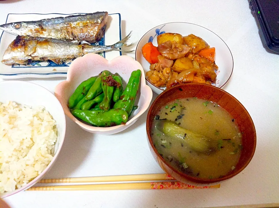 さんまと肉じゃが定食！|しおり。さん