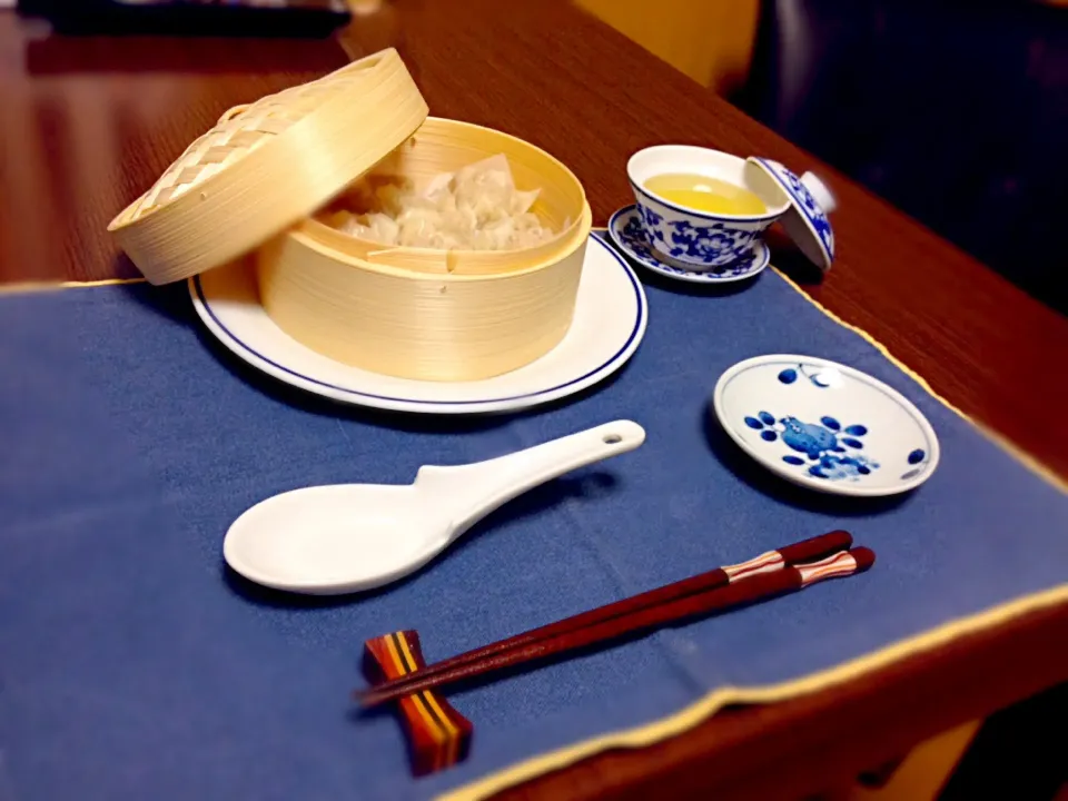 シュウマイと花茶でお夜食|まおさん