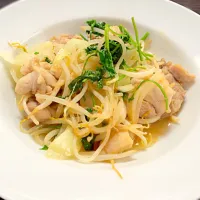 Stir-fried Chicken and vegetables Asian style|Yūka Yasunariさん