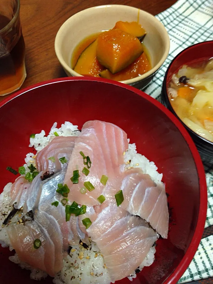 ビンチョウマグロの鉄火丼|あきらさん