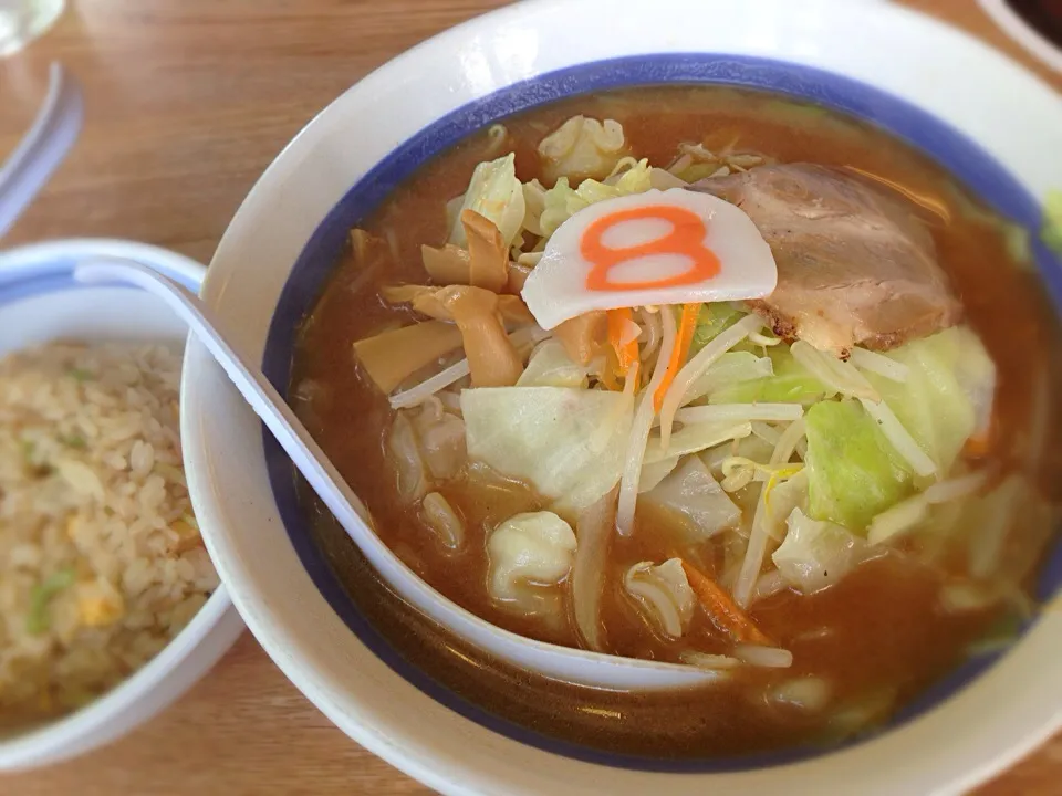 味噌野菜ラーメン＠8番ラーメン・松任|らーめん好き！さん