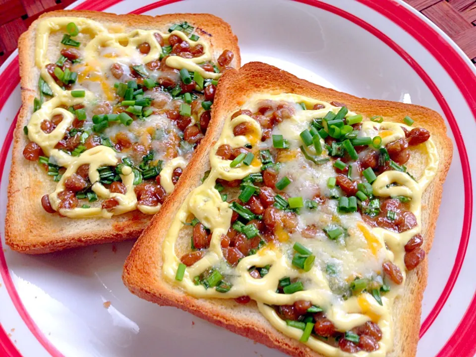 Snapdishの料理写真:Natto cheese mayo toast❗️チーマヨ納豆トースト|🌈Ami🍻さん