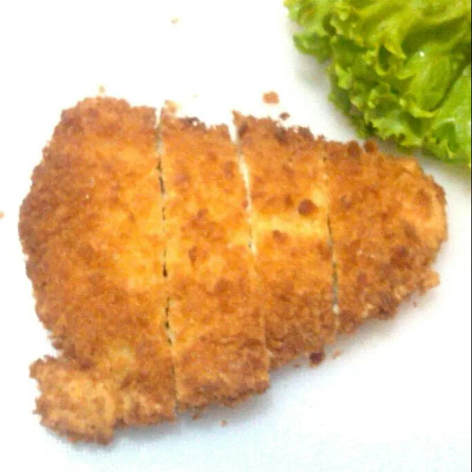 Snapdishの料理写真:Chiken katsu|Ine Rossy Lienさん