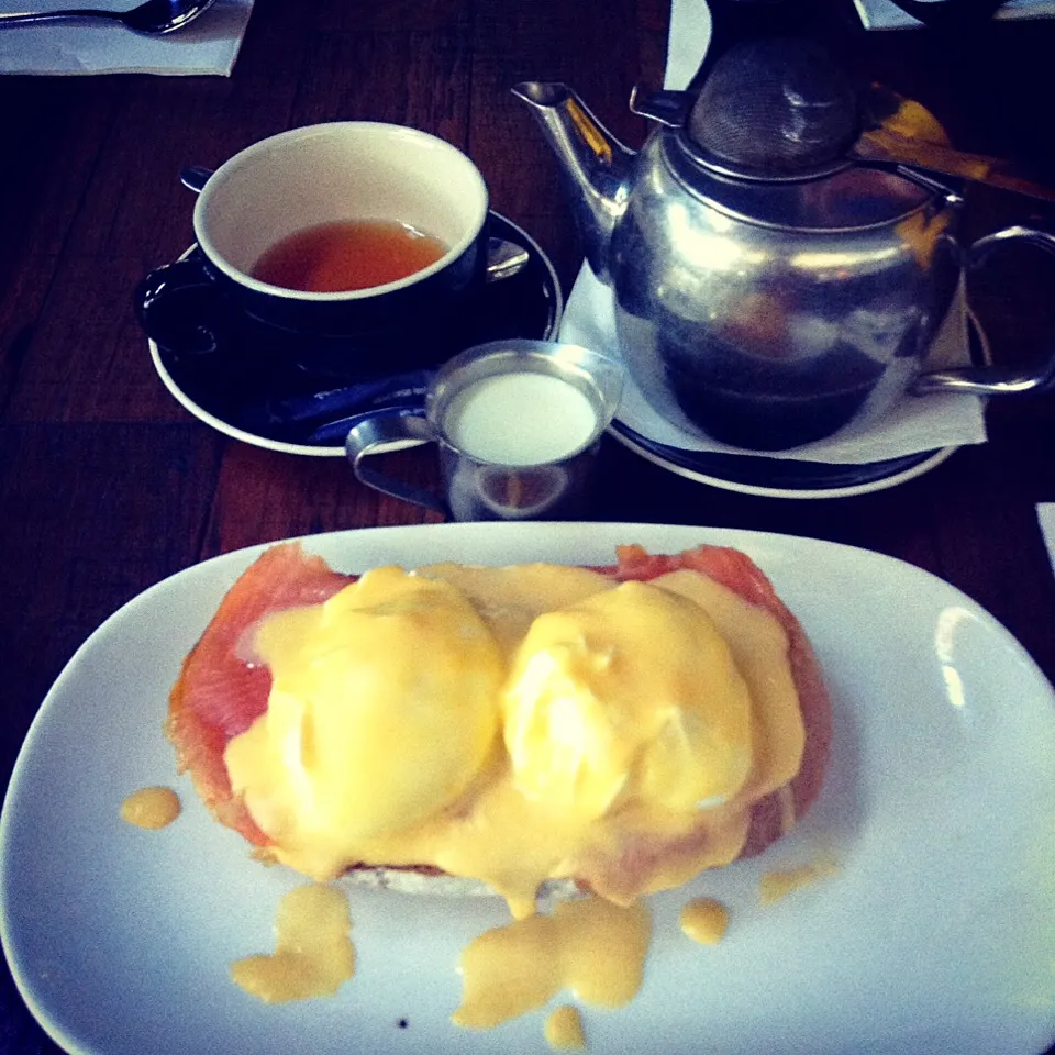 Egg Benedict with Earl Grey|Keiさん