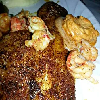 #Seafood Blackened Drum Fish Topped With Shrimp & Crawfish So Delicious #GumboOfSoul   ⭐|Alisha GodsglamGirl Matthewsさん