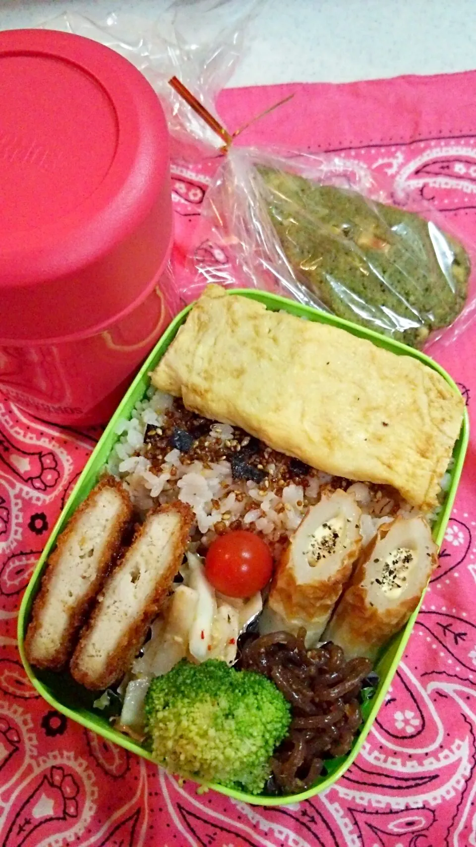 旦那はん弁当♡おやつ付き(^w^)|みっつさん