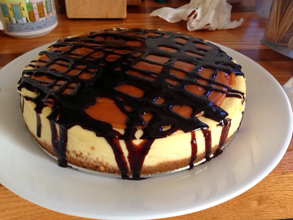 Chocolate caramel cheesecake|Melissa Cowleyさん