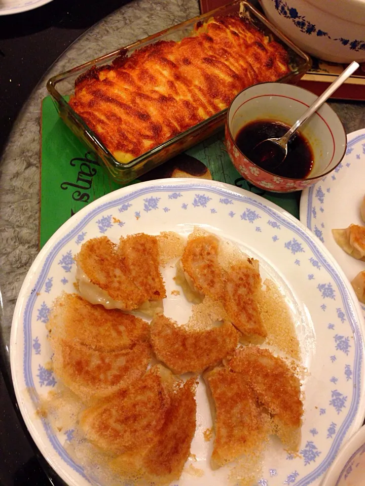 Snapdishの料理写真:gyoza & potato mentai|hweeyhさん