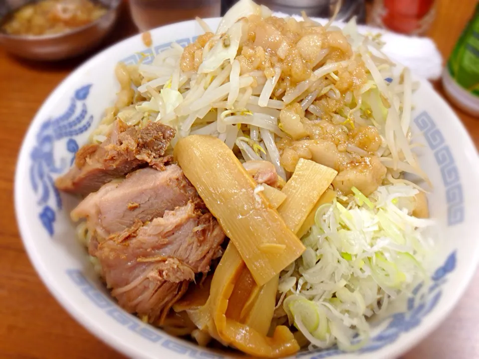 Snapdishの料理写真:ラーメンの店どでん 油そば¥750@北浦和|ま〜ちんさん