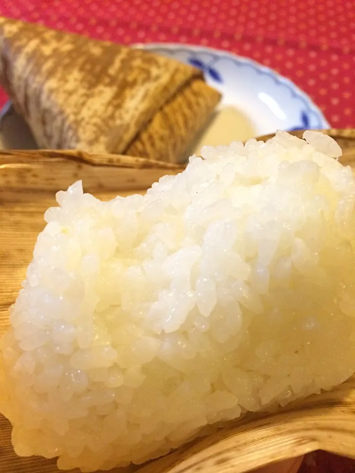 竹焼き塩のおむすび|食いしん坊さん