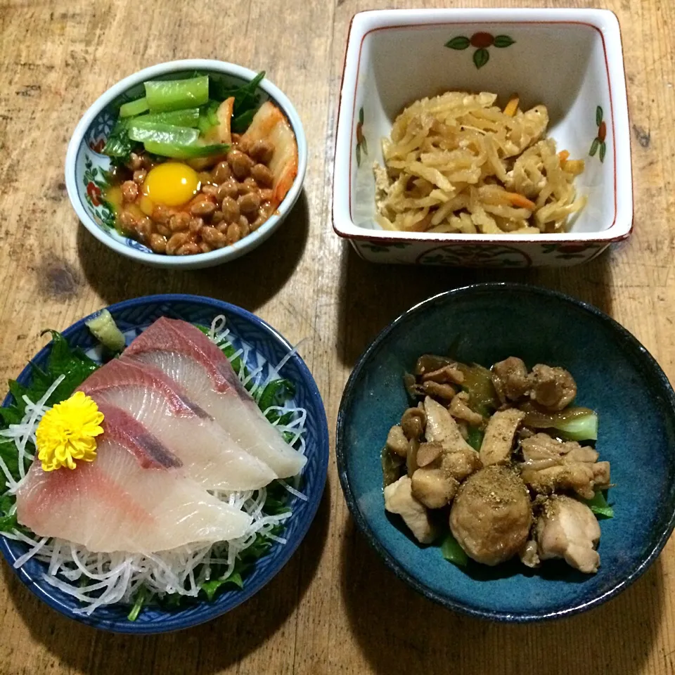 Snapdishの料理写真:糖質制限ダイエットな晩ごはん‼︎|Yoshinobu Nakagawaさん