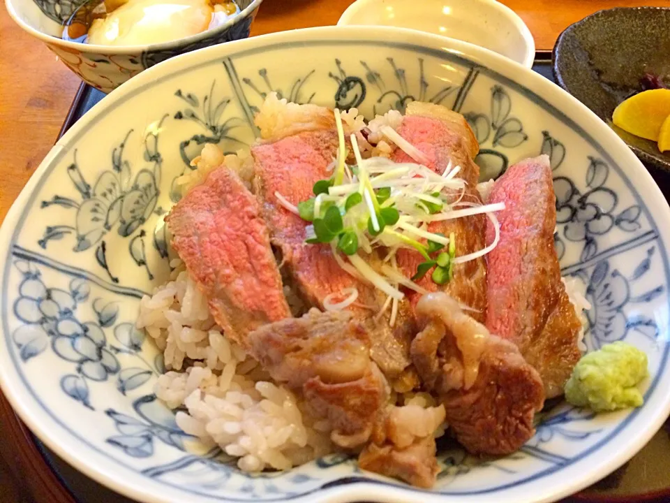 箱根 いろり家のステーキ丼|もうちゃんさん