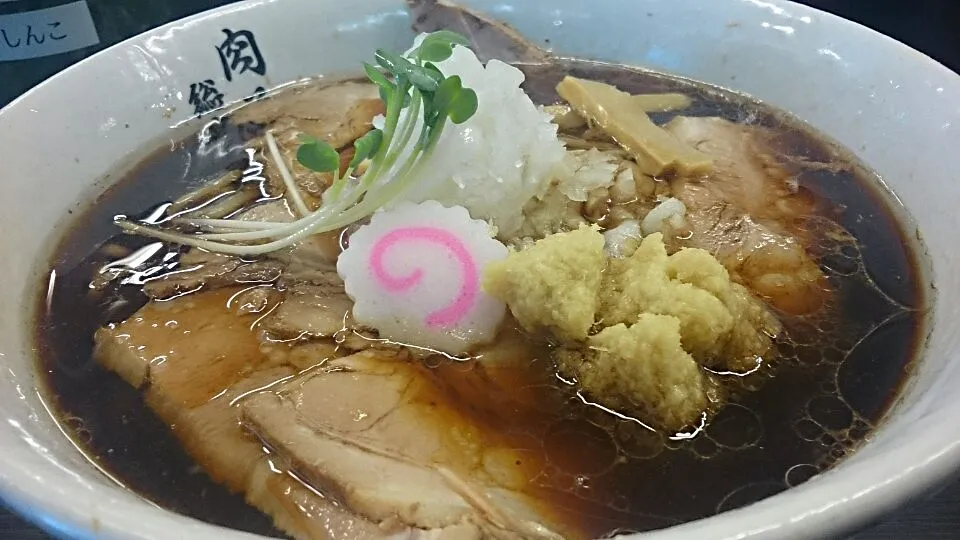 肉そば けいすけ 総本山 の肉そば醤油(生姜多め) @神保町|大脇さん