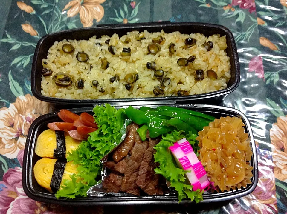 Snapdishの料理写真:べべ貝(ボベ貝)ご飯弁当|みーこさん