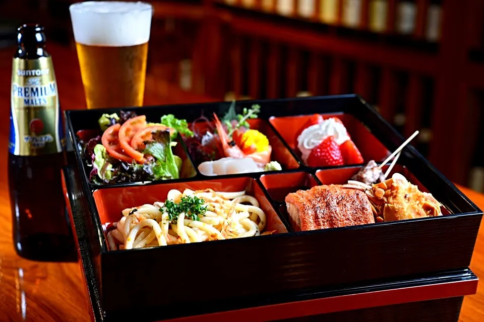 Snapdishの料理写真:Bento|Jems Bongさん