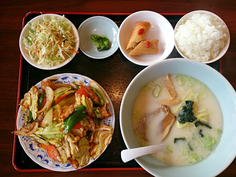 嘉宴楼(二宮)の肉の辛味噌炒め定食♡|sachiさん