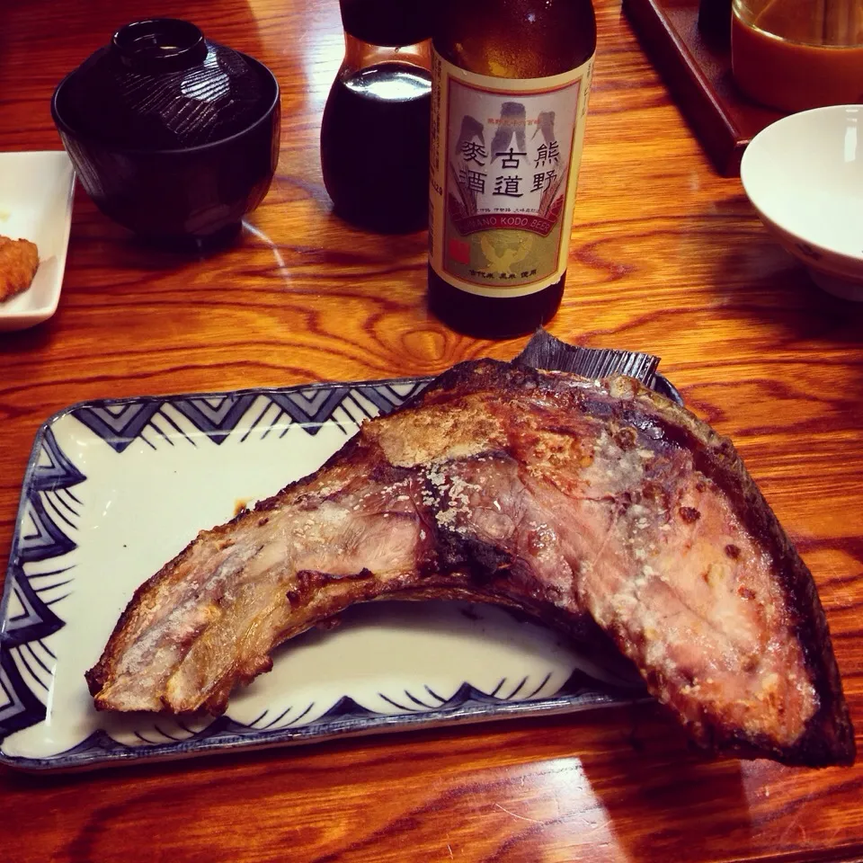 メバチマグロのカマ焼きと熊野古道麦酒🍺|さと⋆さん