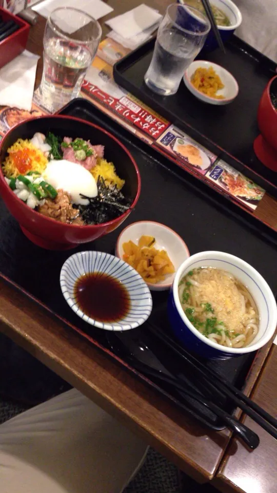 うまか丼と小うどんのセット|ケンケンさん