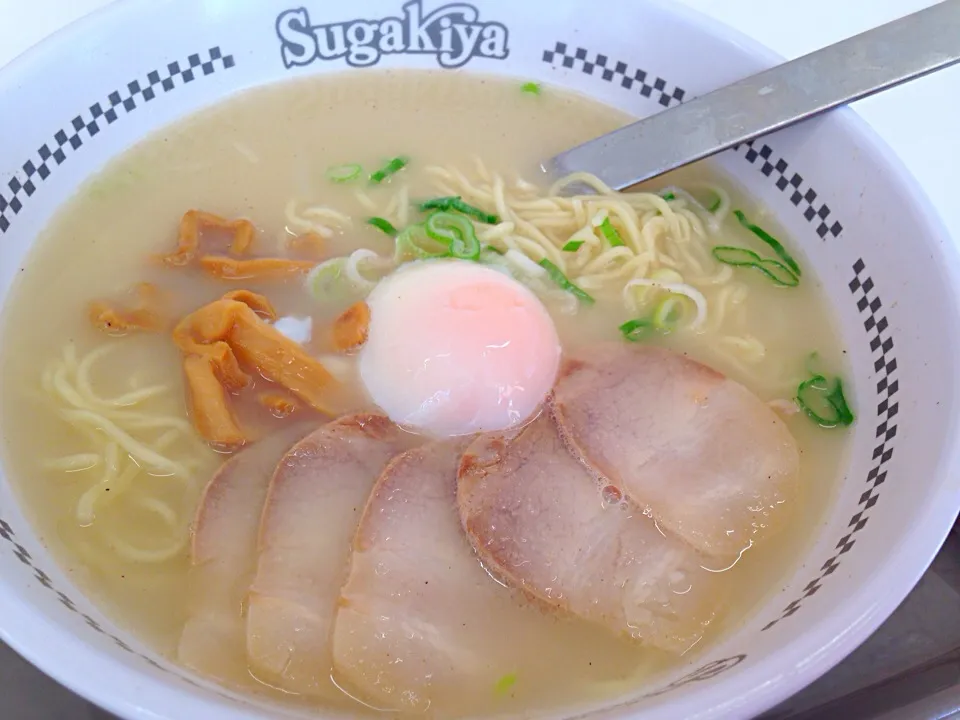 特製ラーメン390円だった♡|ちっきーさん