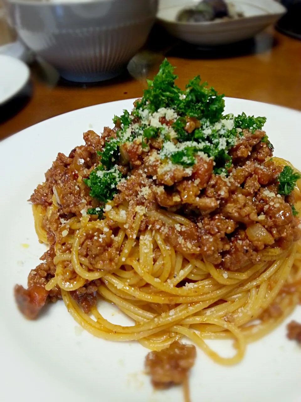 Snapdishの料理写真:昨日の残りのデミソ―スでミ―トソ―ス♪   八丁味噌が隠し味(^^)v|ふりるさん