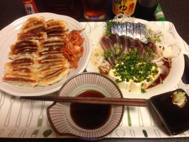 博多発、ラーメン屋さんの餃子、キムチ、香るしめ鯖、鰹のたたき、スライス玉ねぎ、冷奴！꒰✩'ω`ૢ✩꒱✨|サソリさん